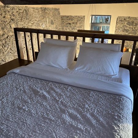 Victoria Tiny Stone House Vila Ponta do Pargo Exterior foto